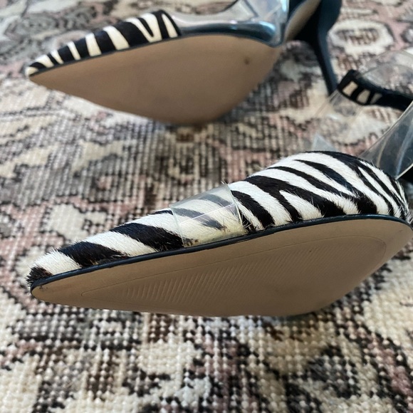 Zara Zebra Print Heels Like New - Picture 3 of 5